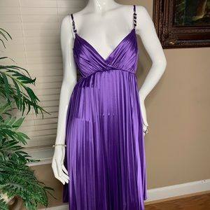 Purple Dress very beautiful Size Large Wear it once